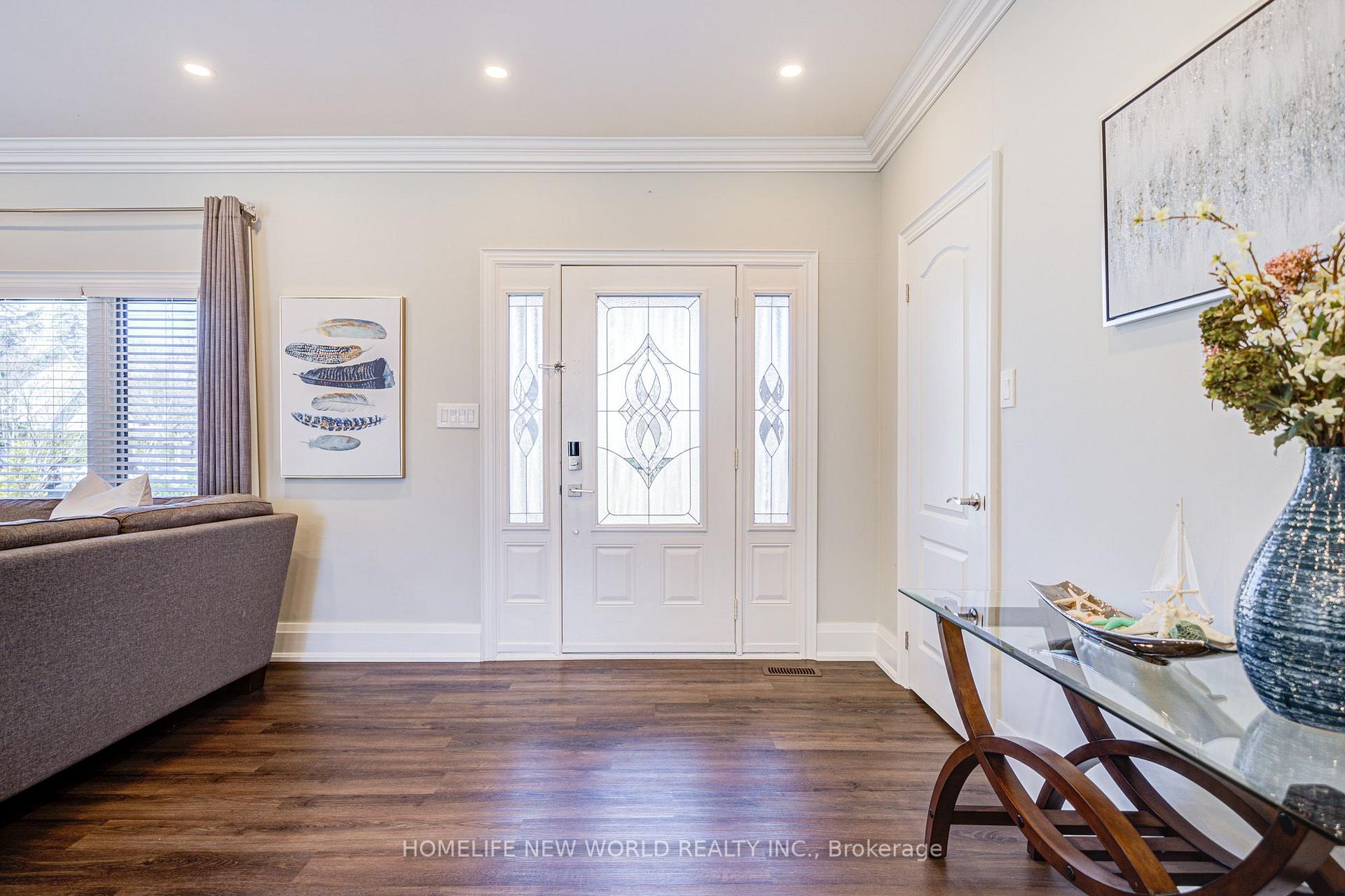 Photo 10 of 215 Willow Drive, Georgina, Keswick South — HOMEH