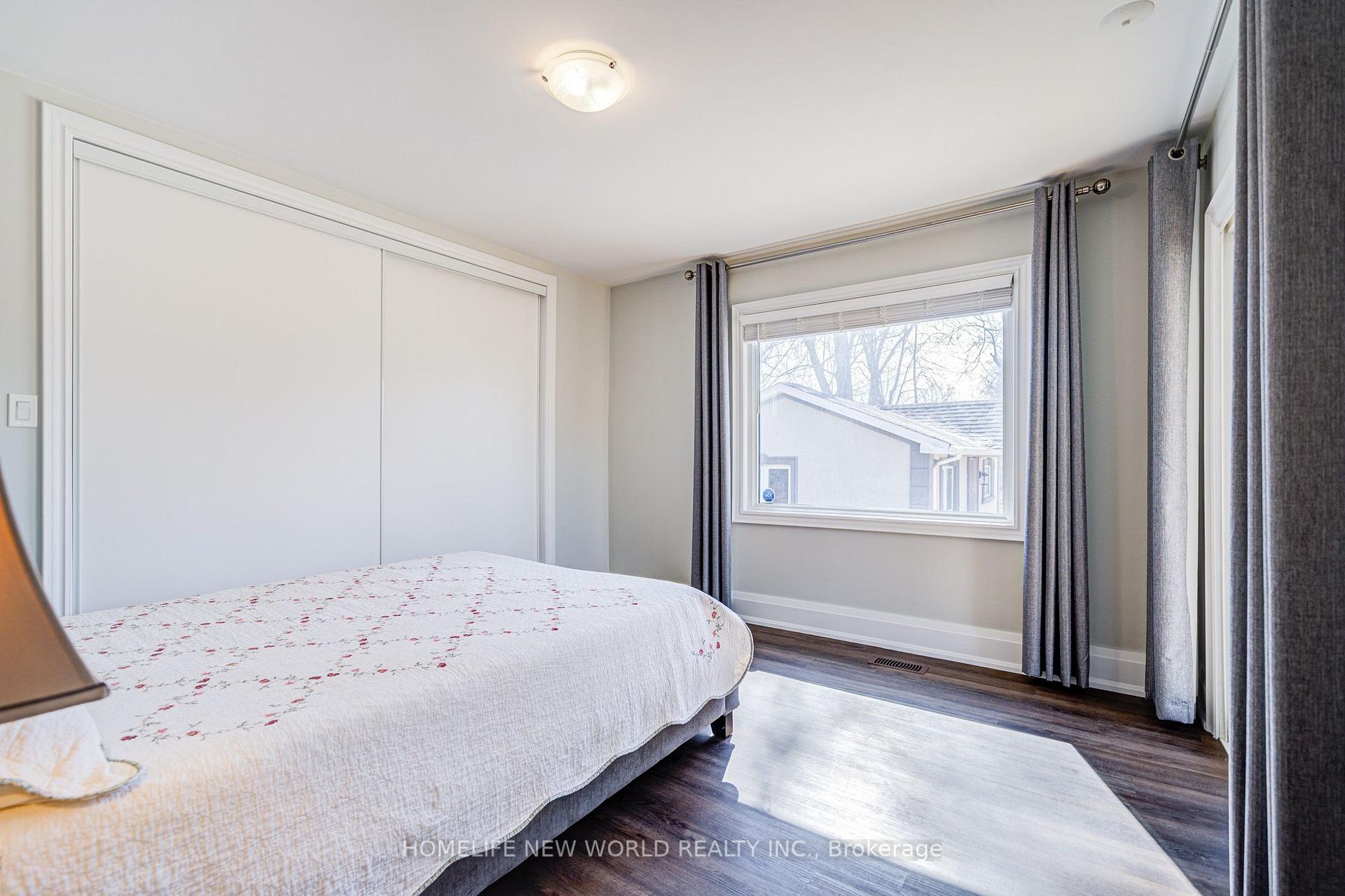Photo 30 of 215 Willow Drive, Georgina, Keswick South — HOMEH
