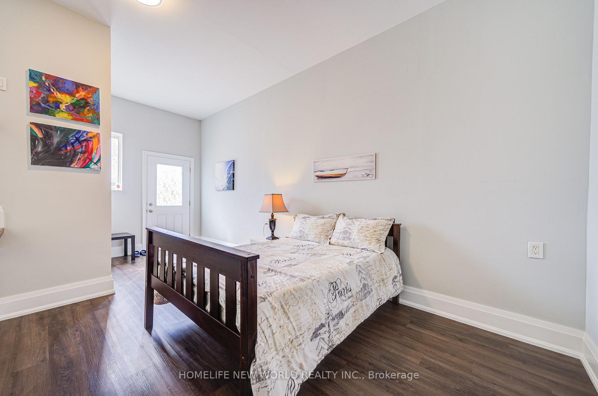 Photo 32 of 215 Willow Drive, Georgina, Keswick South — HOMEH