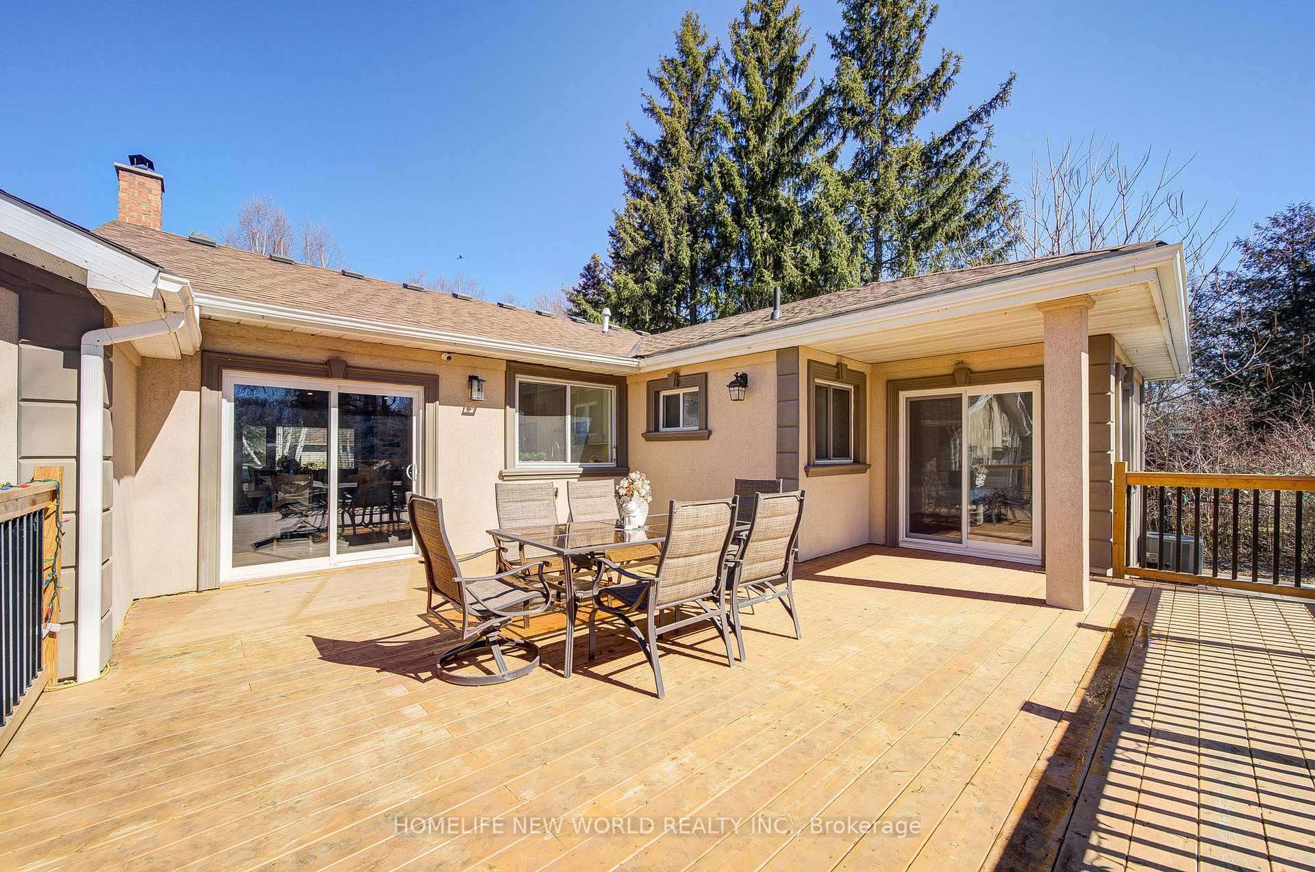 Photo 35 of 215 Willow Drive, Georgina, Keswick South — HOMEH