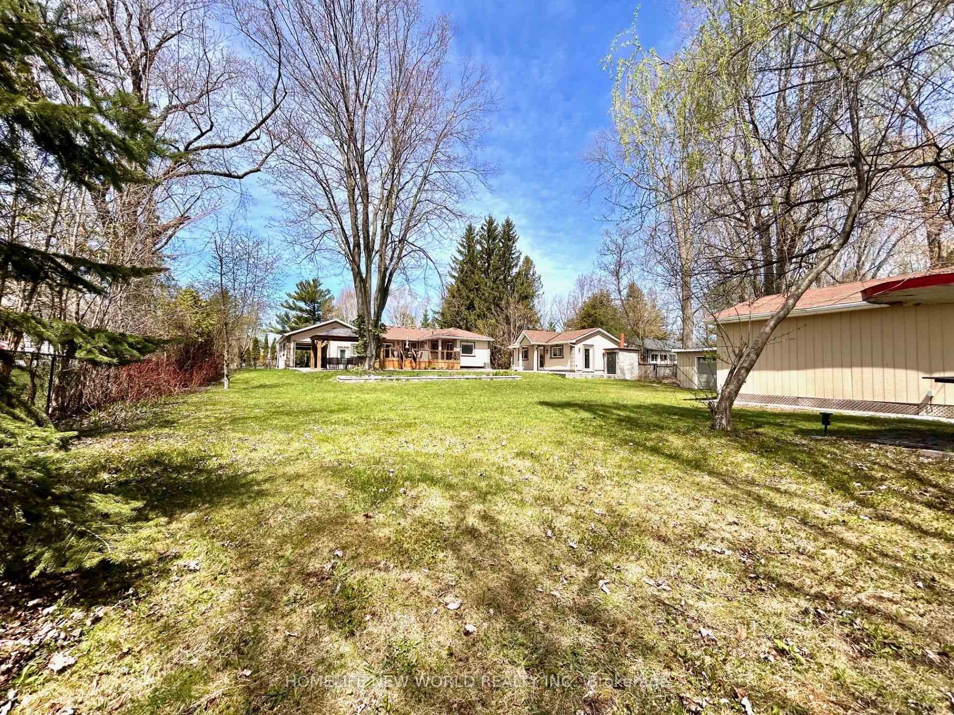 Photo 38 of 215 Willow Drive, Georgina, Keswick South — HOMEH