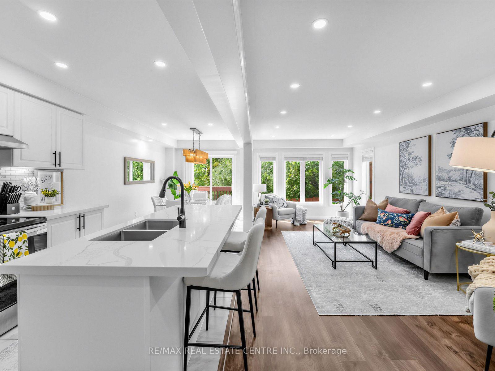 Photo 3 of Unit 35, 755 Linden Drive, Cambridge, Preston Heights — HOMEH