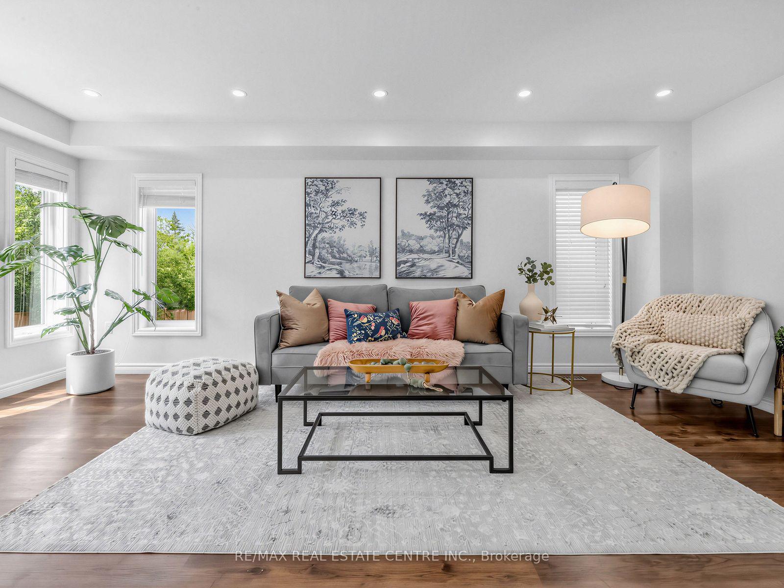 Photo 11 of Unit 35, 755 Linden Drive, Cambridge, Preston Heights — HOMEH