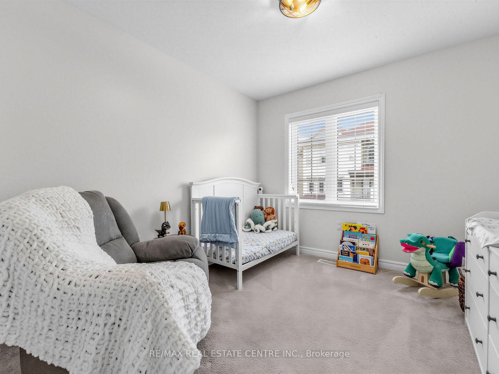 Photo 19 of Unit 35, 755 Linden Drive, Cambridge, Preston Heights — HOMEH