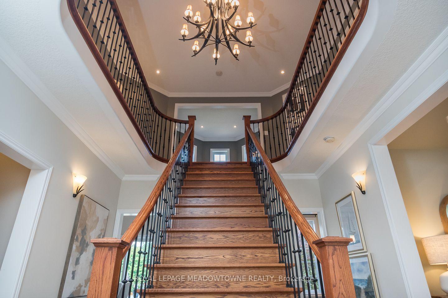 Photo 17 of 4215 Ennisclare Drive, Milton, Rural Nassagaweya — HOMEH