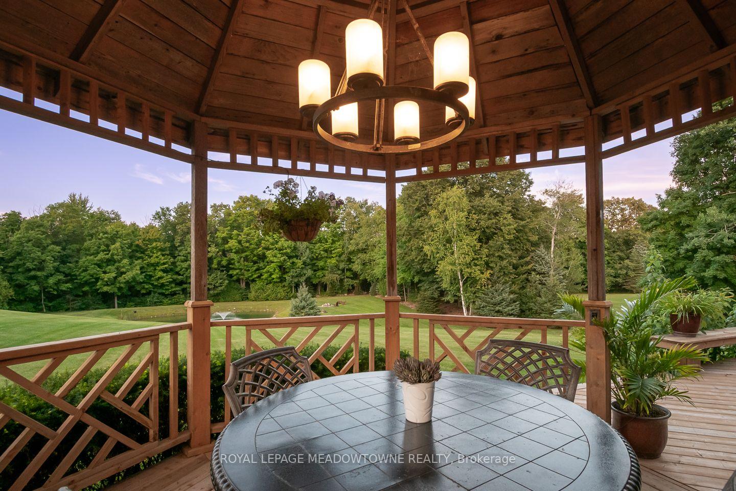 Photo 35 of 4215 Ennisclare Drive, Milton, Rural Nassagaweya — HOMEH