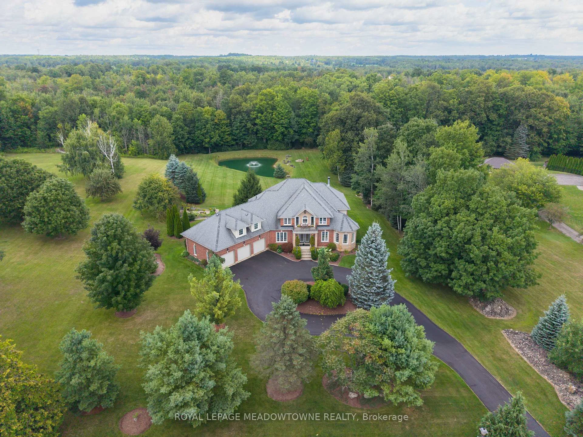 Photo 39 of 4215 Ennisclare Drive, Milton, Rural Nassagaweya — HOMEH