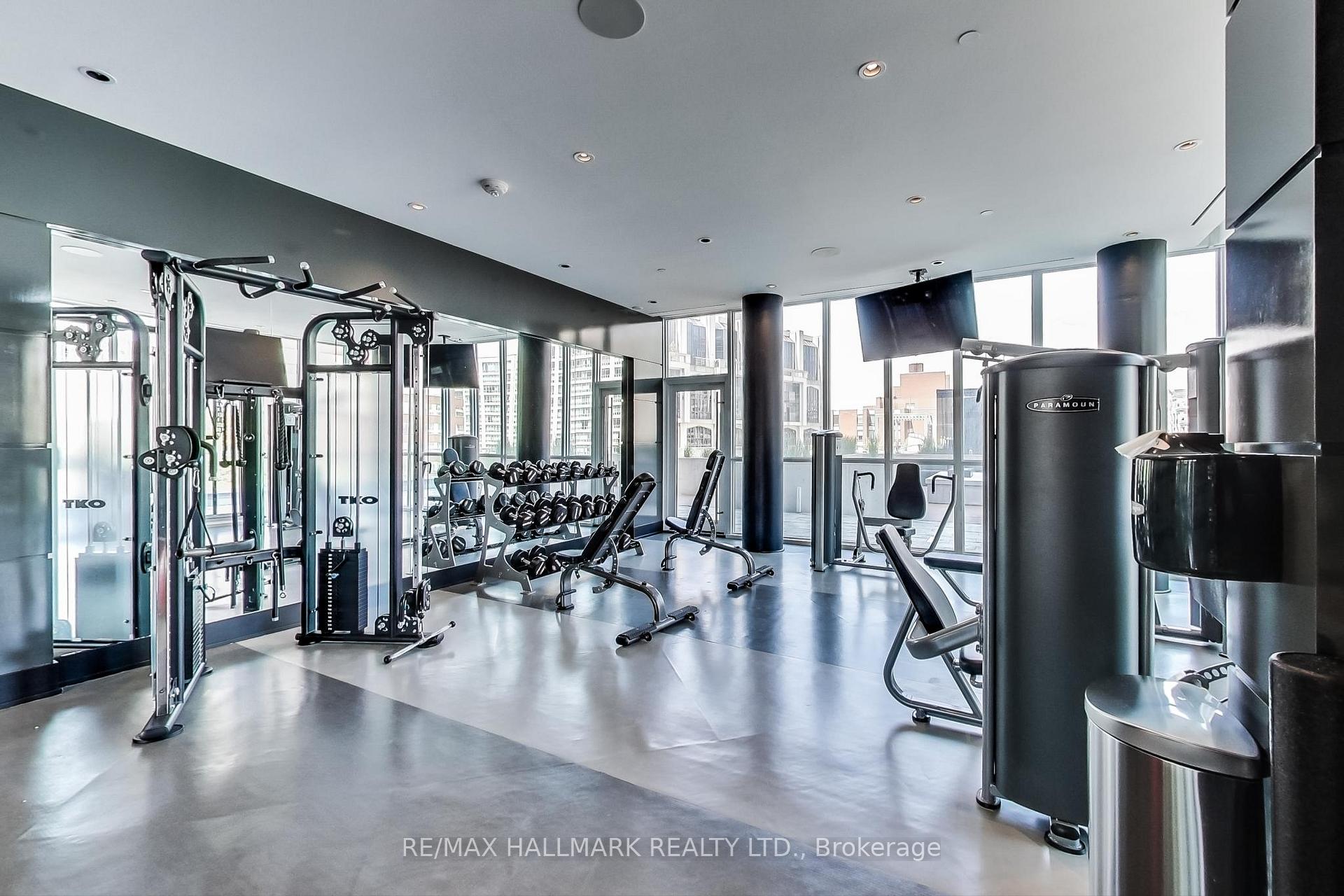 Photo 11 of Unit 2107, 32 Davenport Road, Toronto, The Annex — HOMEH