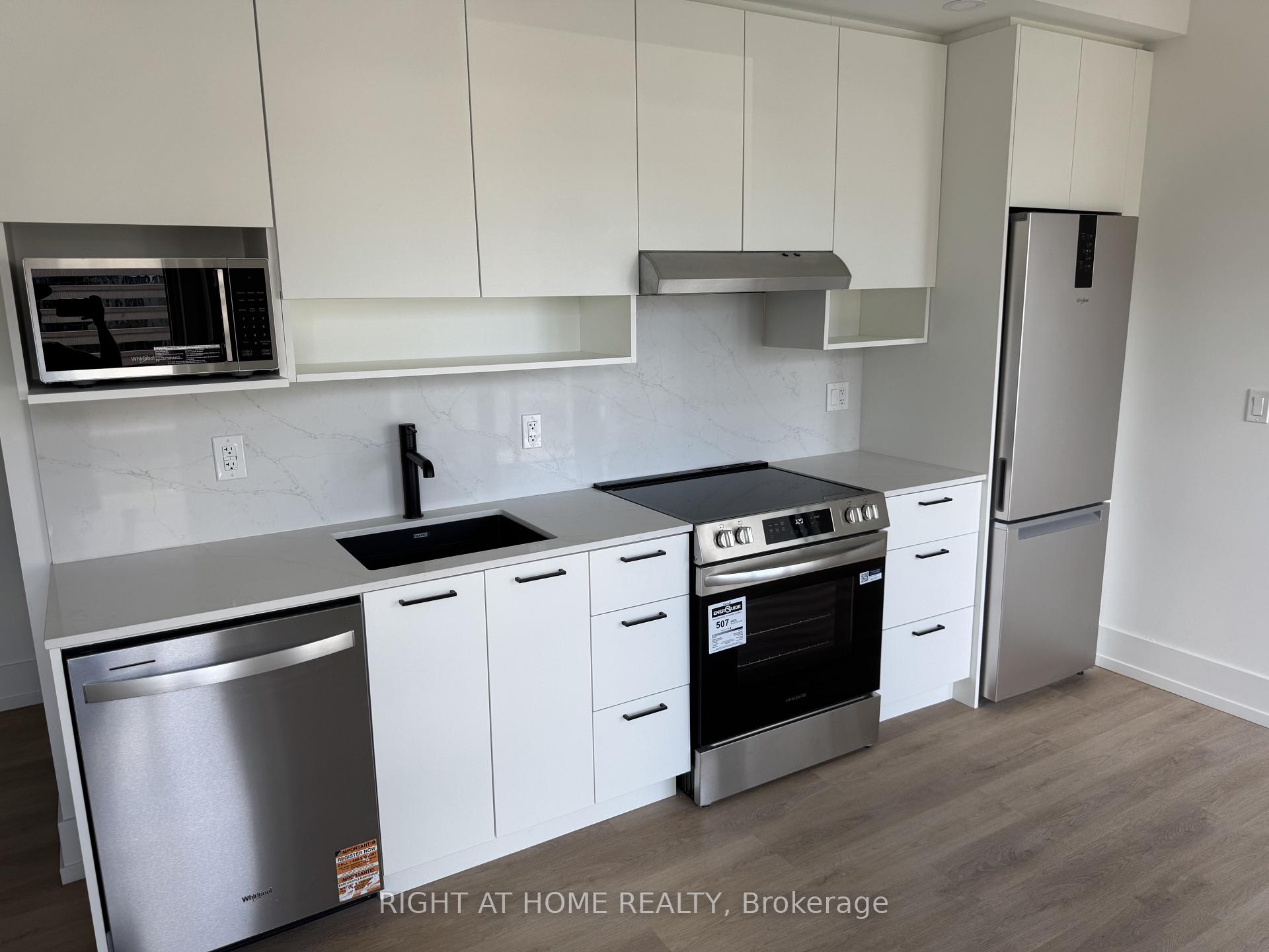 Photo 2 of Unit 808, 206 King Street W, Hamilton, Central — HOMEH