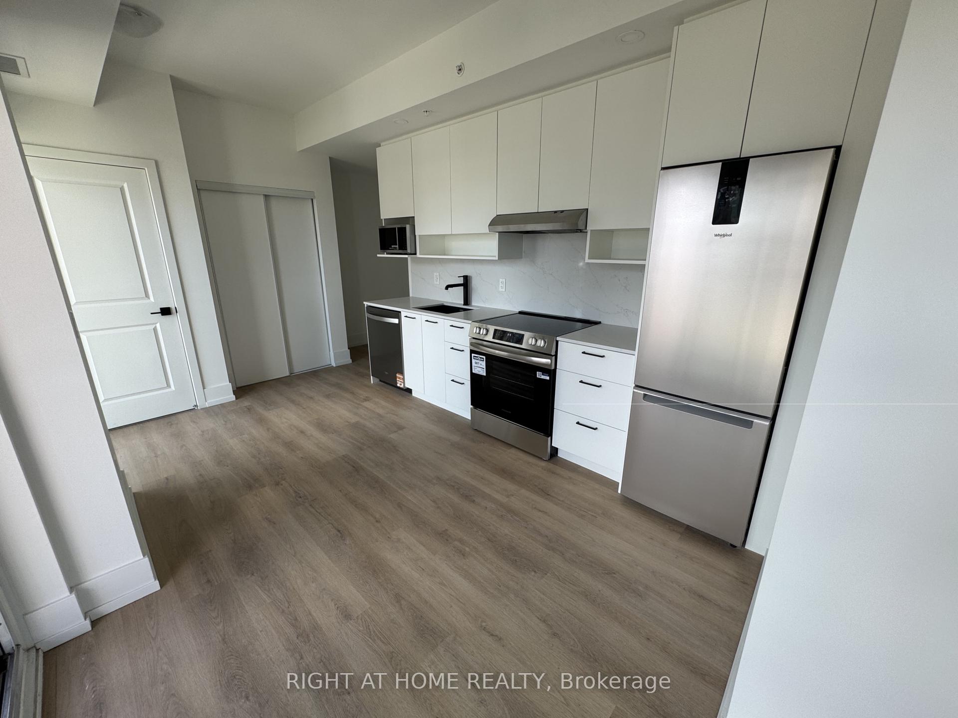 Photo 5 of Unit 808, 206 King Street W, Hamilton, Central — HOMEH