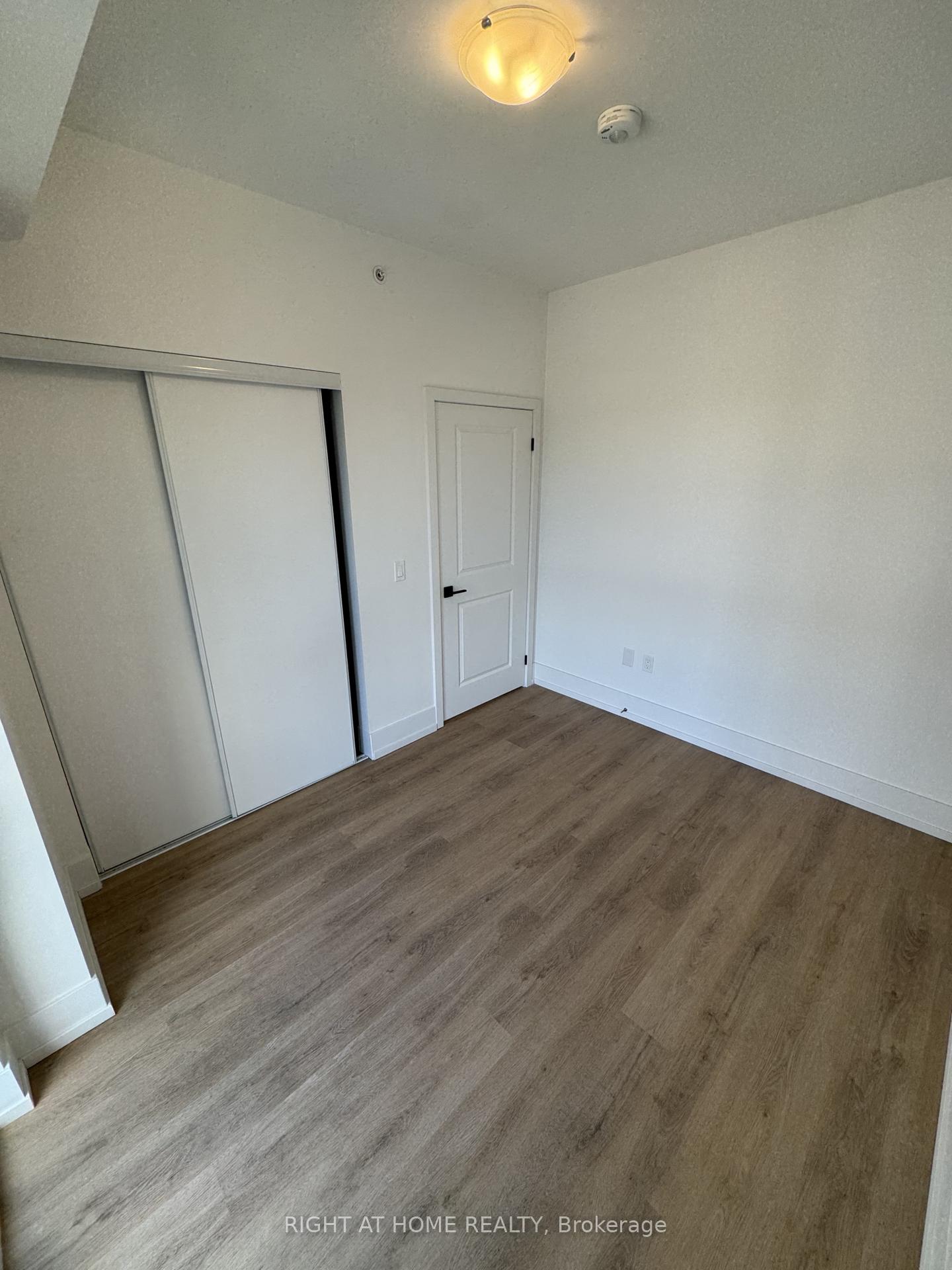 Photo 11 of Unit 808, 206 King Street W, Hamilton, Central — HOMEH