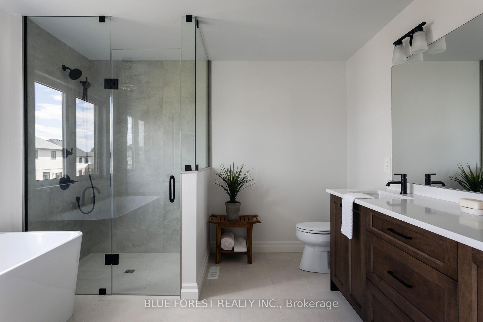 Photo 21 of 246 Harvest Lane, Thames Centre, Dorchester — HOMEH