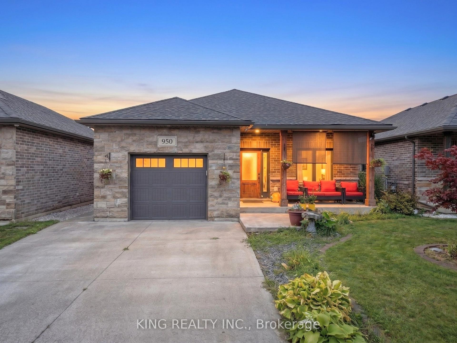 Photo 1 of 950 Ellrose Avenue, Windsor — HOMEH