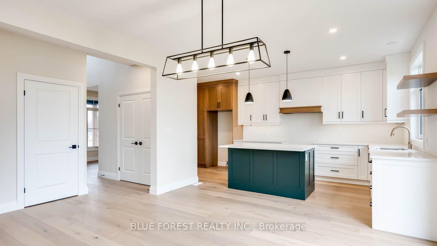 Photo 5 of 274 Harvest Lane, Thames Centre, Dorchester — HOMEH
