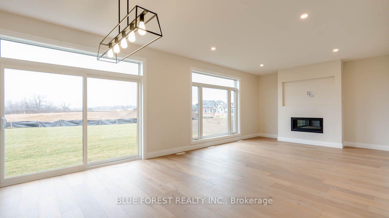 Photo 8 of 274 Harvest Lane, Thames Centre, Dorchester — HOMEH