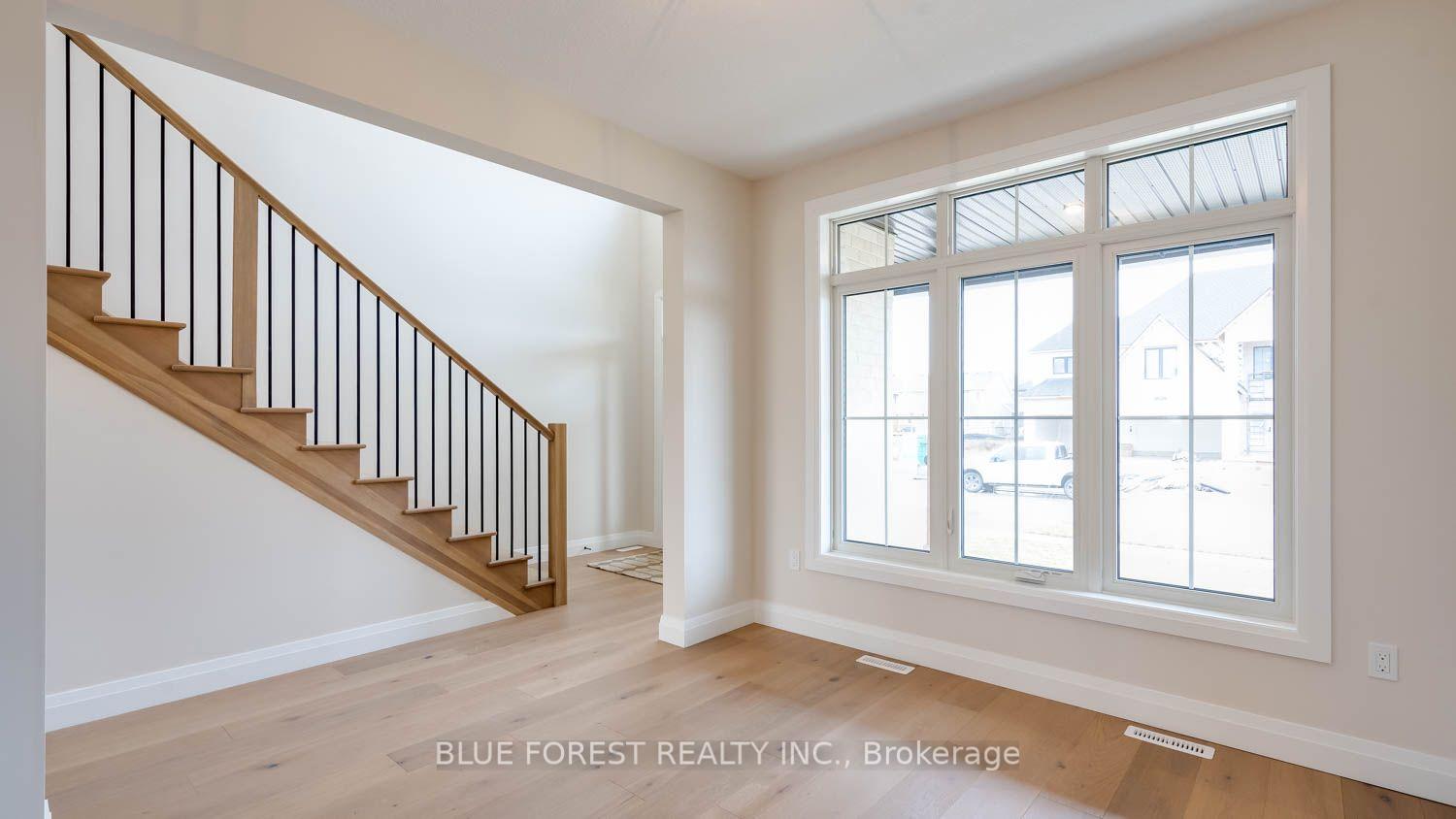 Photo 10 of 274 Harvest Lane, Thames Centre, Dorchester — HOMEH