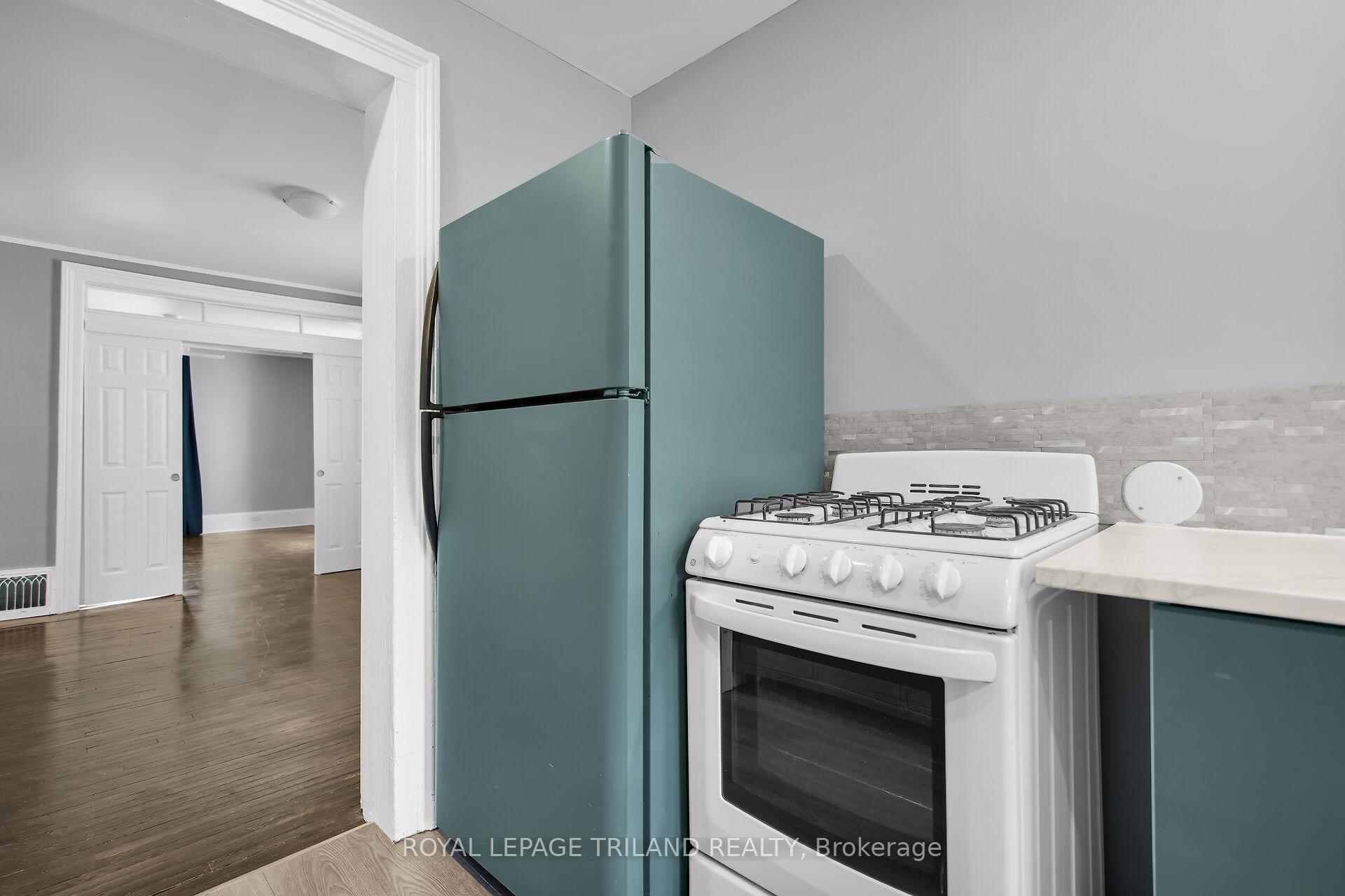 Photo 6 of Unit 1, 122 Centre Street, St. Thomas — HOMEH