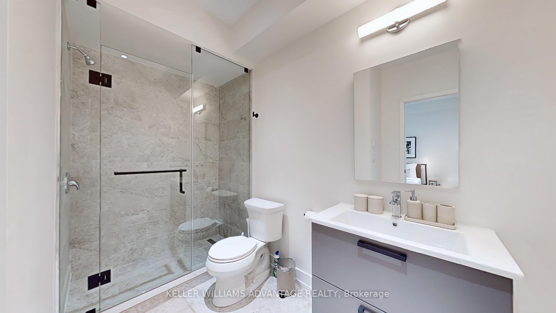 Photo 5 of Unit Unit 3, 50 Castleton Avenue, Toronto, Rockcliffe-Smythe — HOMEH