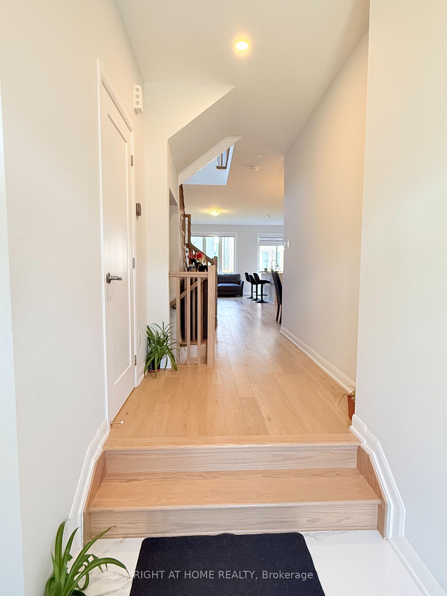 Photo 7 of 751 Fairline Row, Ottawa, Stittsville (North) — HOMEH