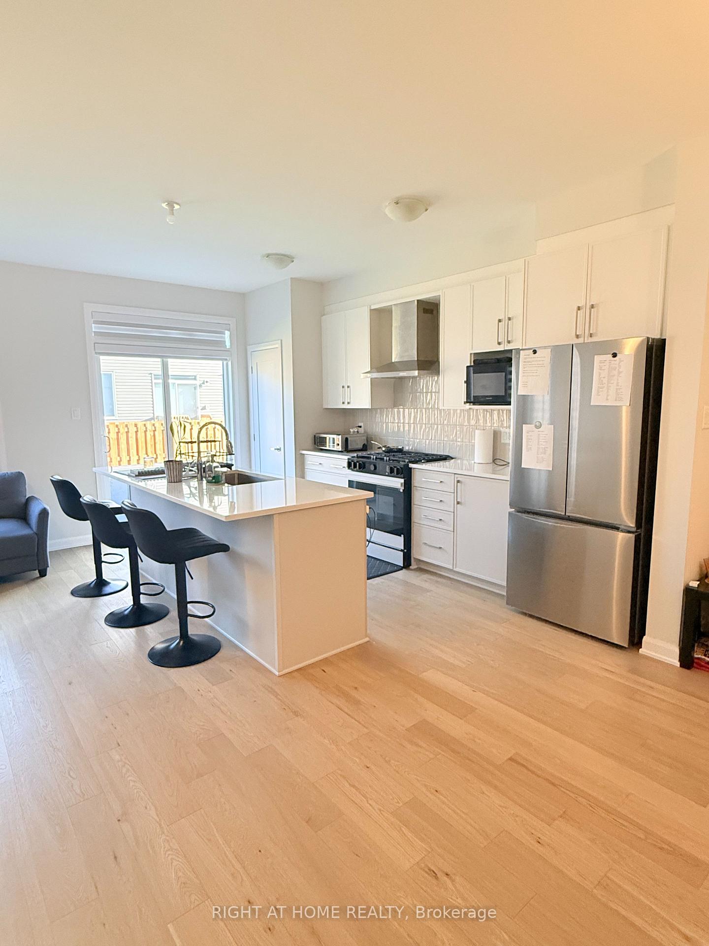 Photo 9 of 751 Fairline Row, Ottawa, Stittsville (North) — HOMEH