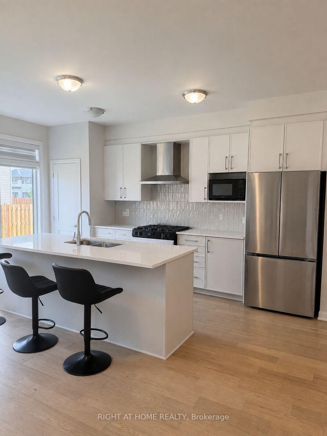 Photo 16 of 751 Fairline Row, Ottawa, Stittsville (North) — HOMEH