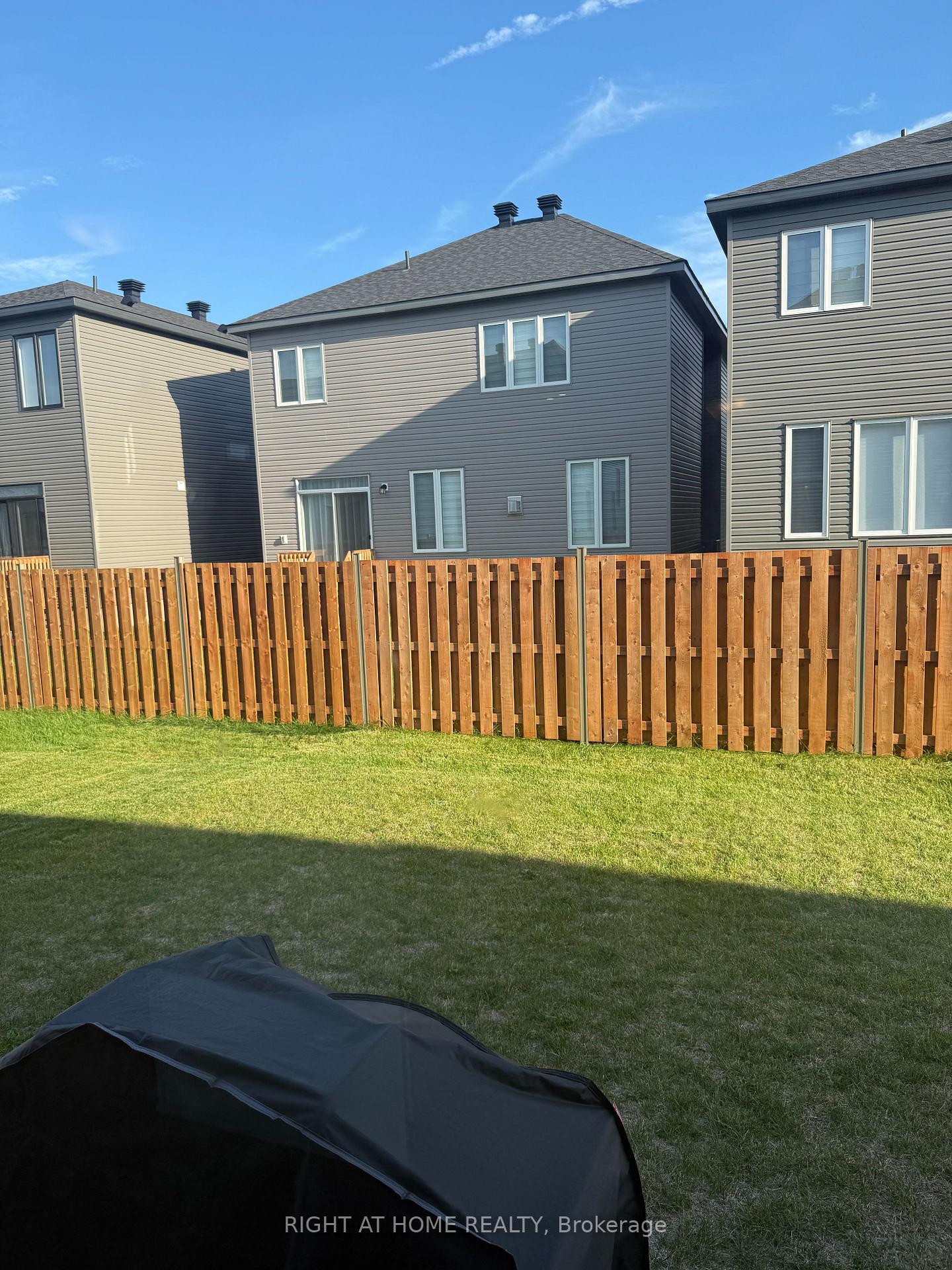 Photo 41 of 751 Fairline Row, Ottawa, Stittsville (North) — HOMEH