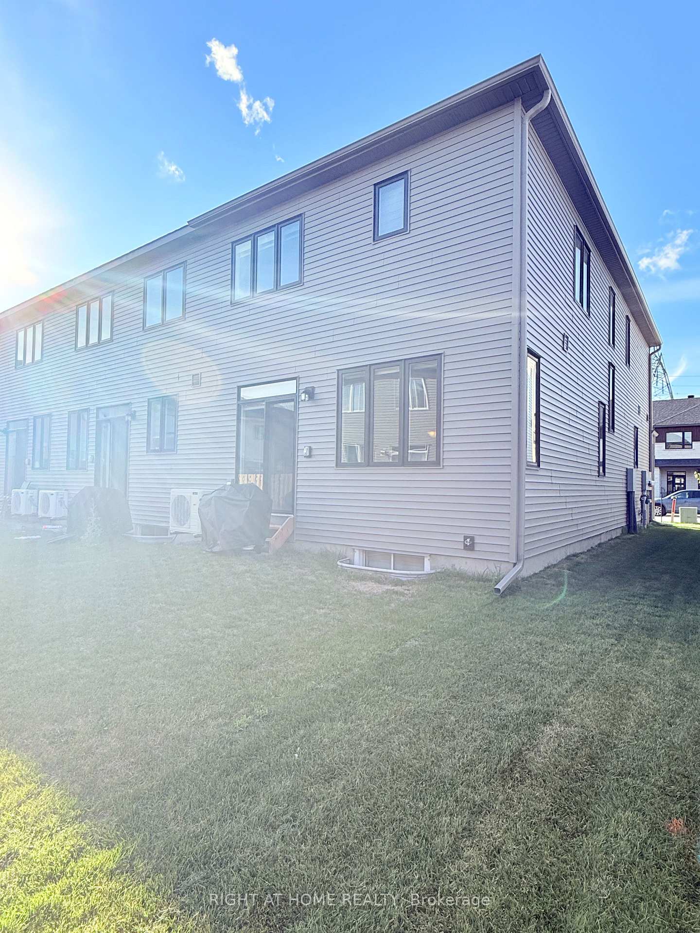 Photo 42 of 751 Fairline Row, Ottawa, Stittsville (North) — HOMEH