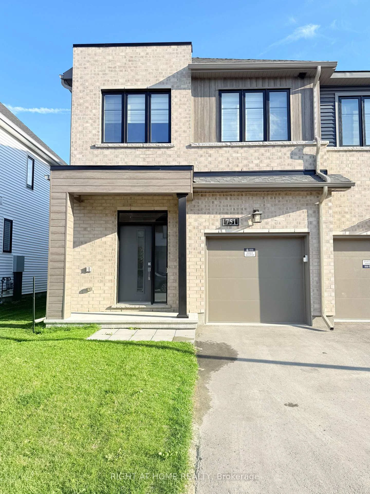 Photo 43 of 751 Fairline Row, Ottawa, Stittsville (North) — HOMEH