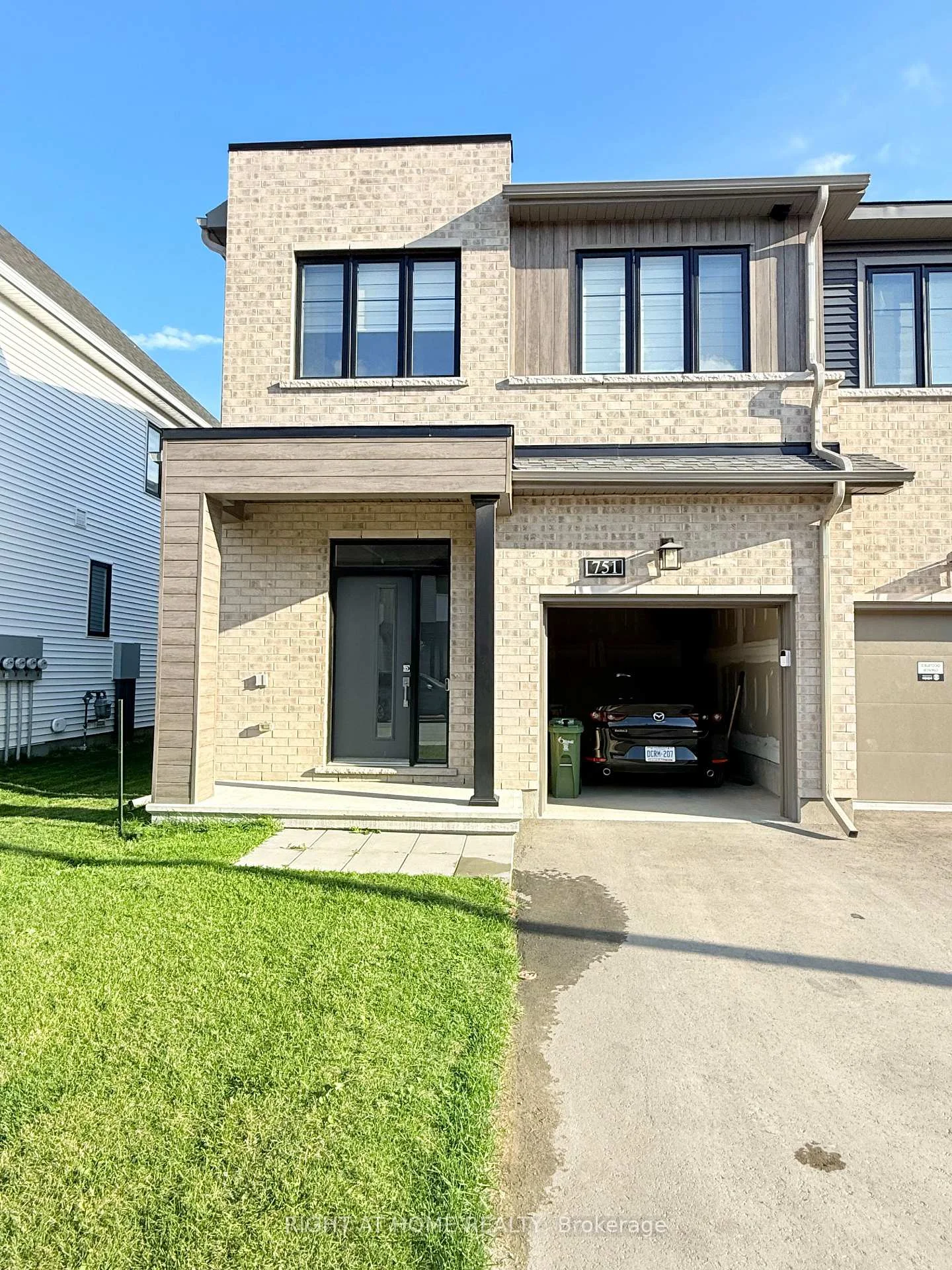 Photo 45 of 751 Fairline Row, Ottawa, Stittsville (North) — HOMEH