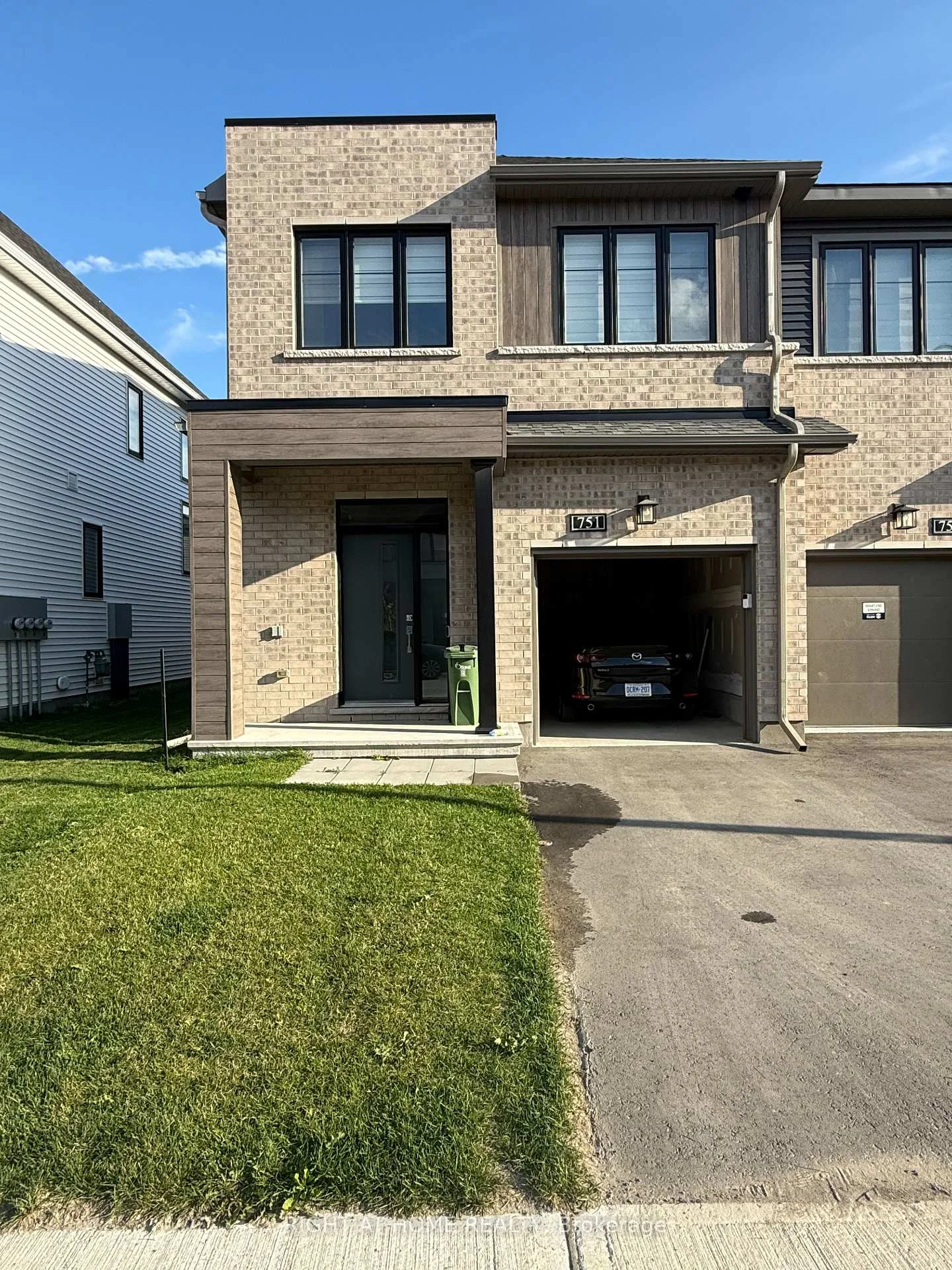 Photo 47 of 751 Fairline Row, Ottawa, Stittsville (North) — HOMEH