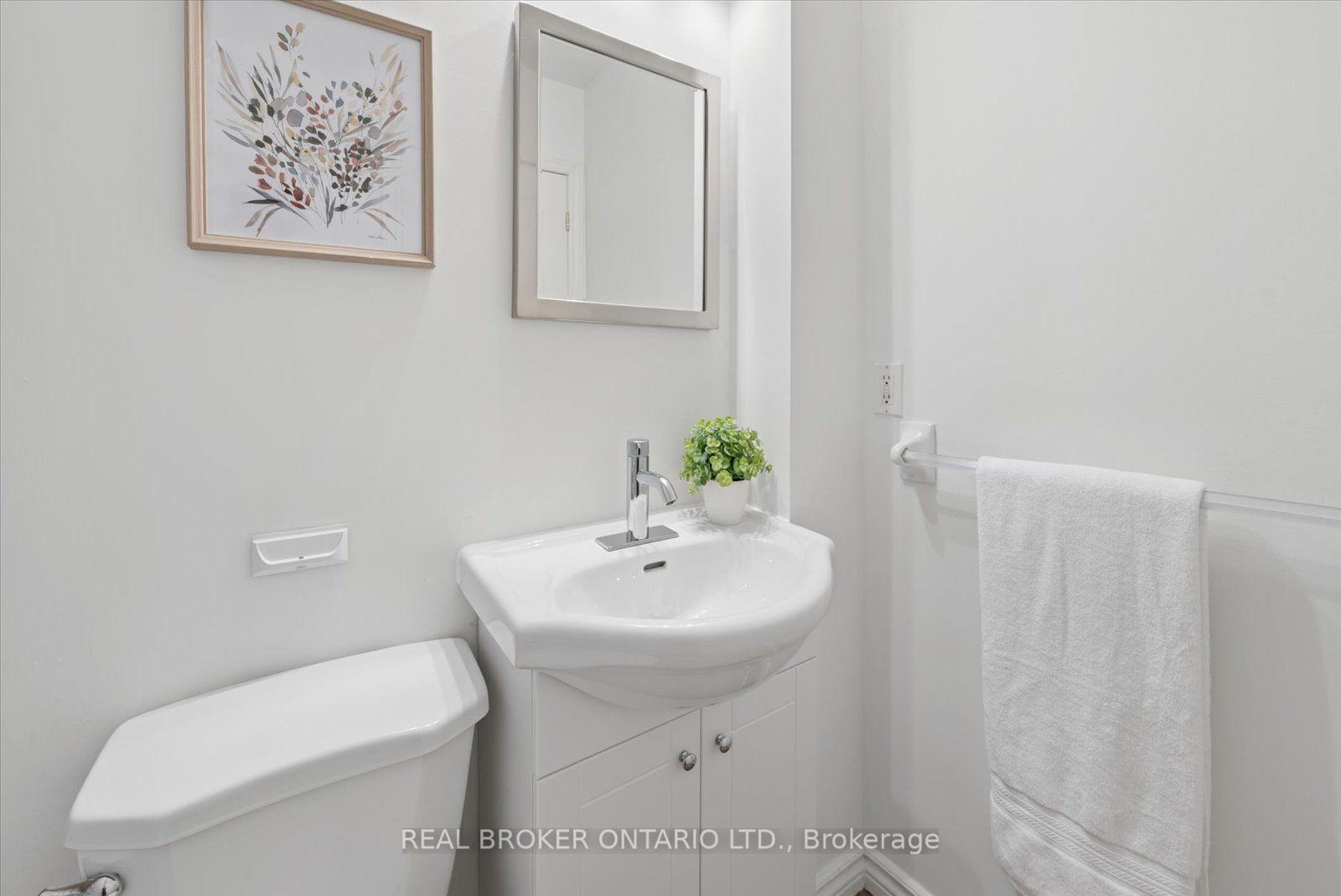 Photo 18 of 44 Logan Avenue, Toronto, South Riverdale — HOMEH