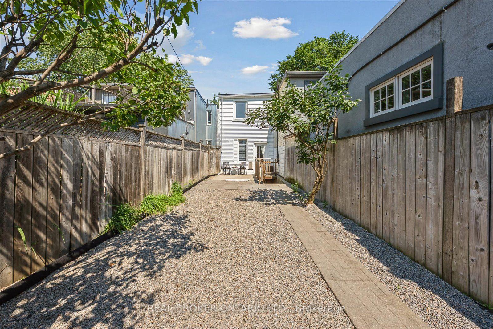 Photo 22 of 44 Logan Avenue, Toronto, South Riverdale — HOMEH