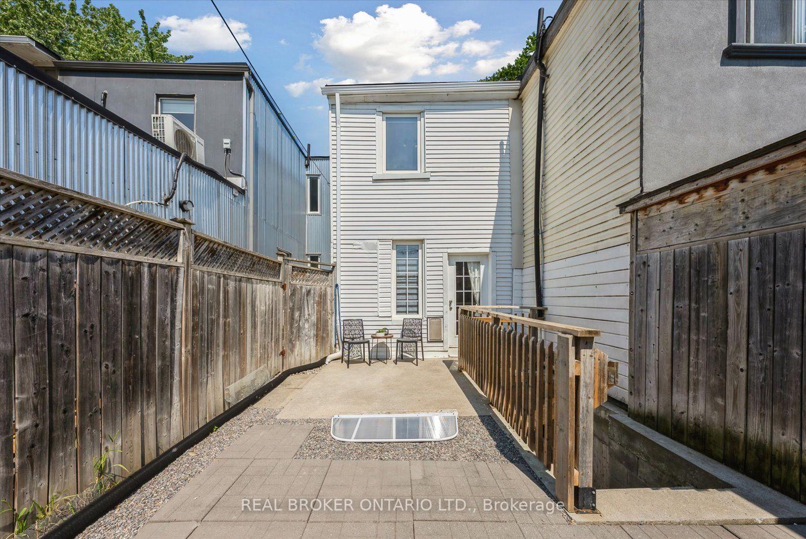 Photo 23 of 44 Logan Avenue, Toronto, South Riverdale — HOMEH