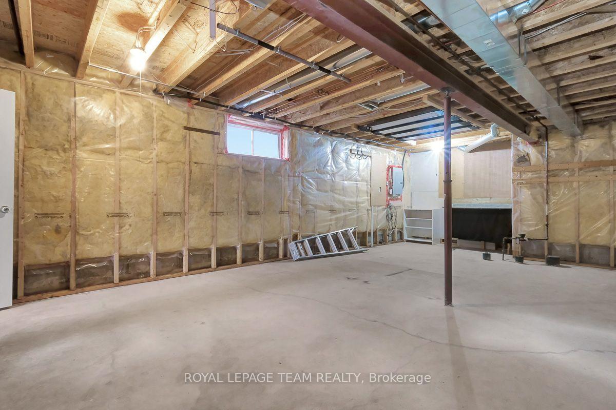 Photo 45 of 92 Hartsmere Drive, Ottawa, Stittsville (South) — HOMEH