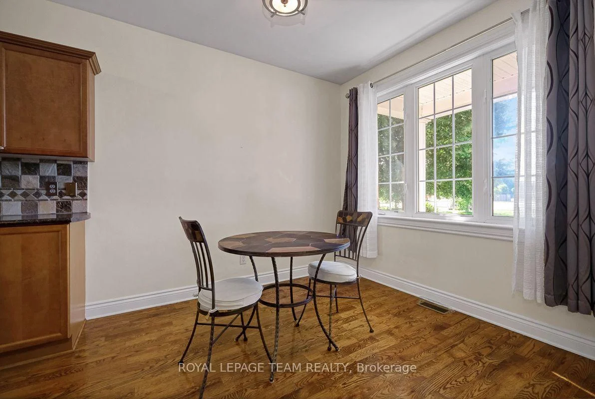 Photo 22 of 92 Hartsmere Drive, Ottawa, Stittsville (South) — HOMEH