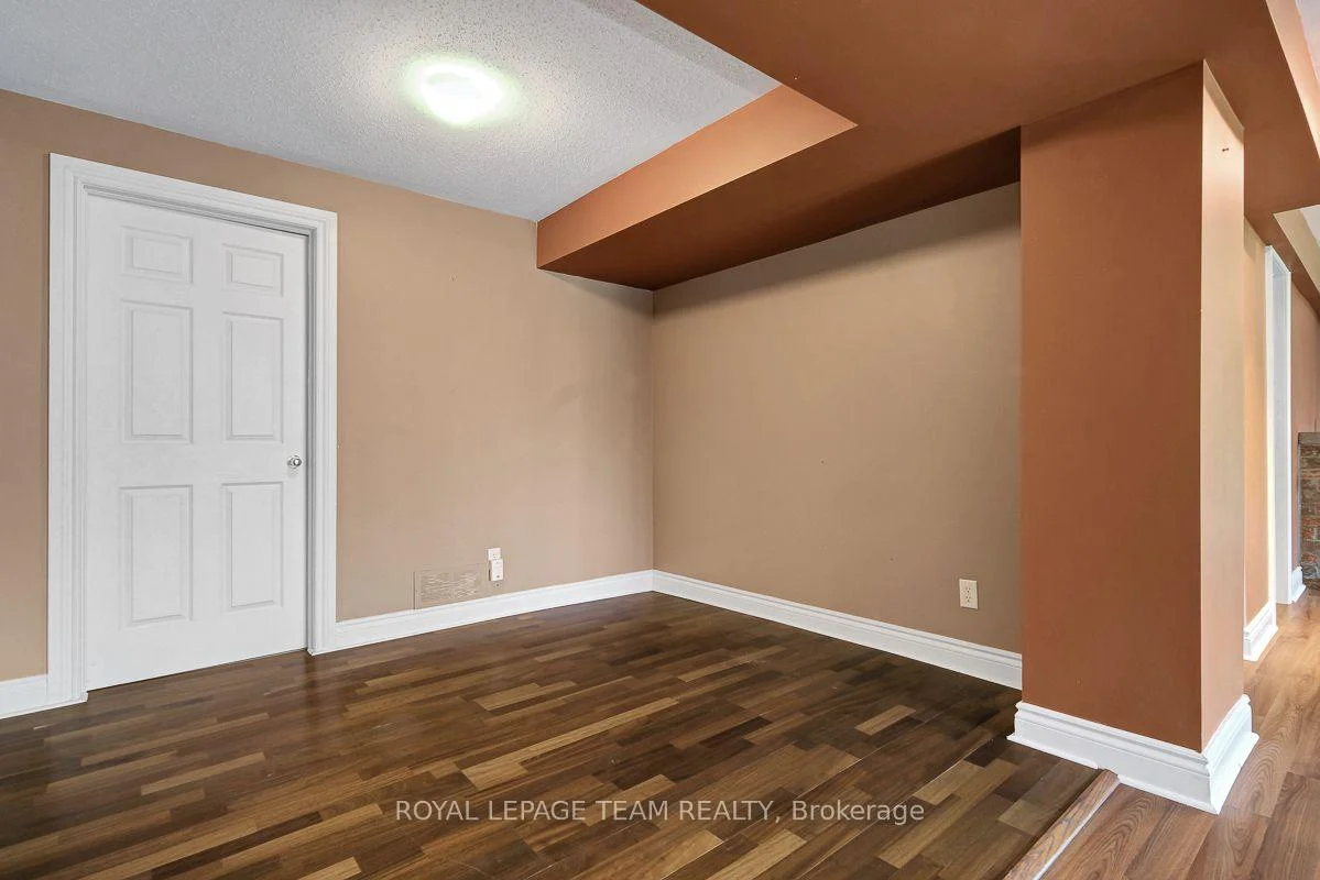 Photo 38 of 92 Hartsmere Drive, Ottawa, Stittsville (South) — HOMEH