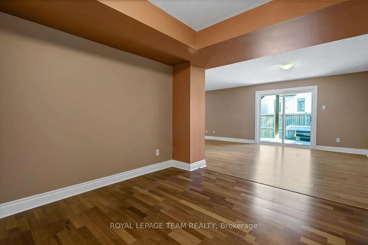 Photo 39 of 92 Hartsmere Drive, Ottawa, Stittsville (South) — HOMEH