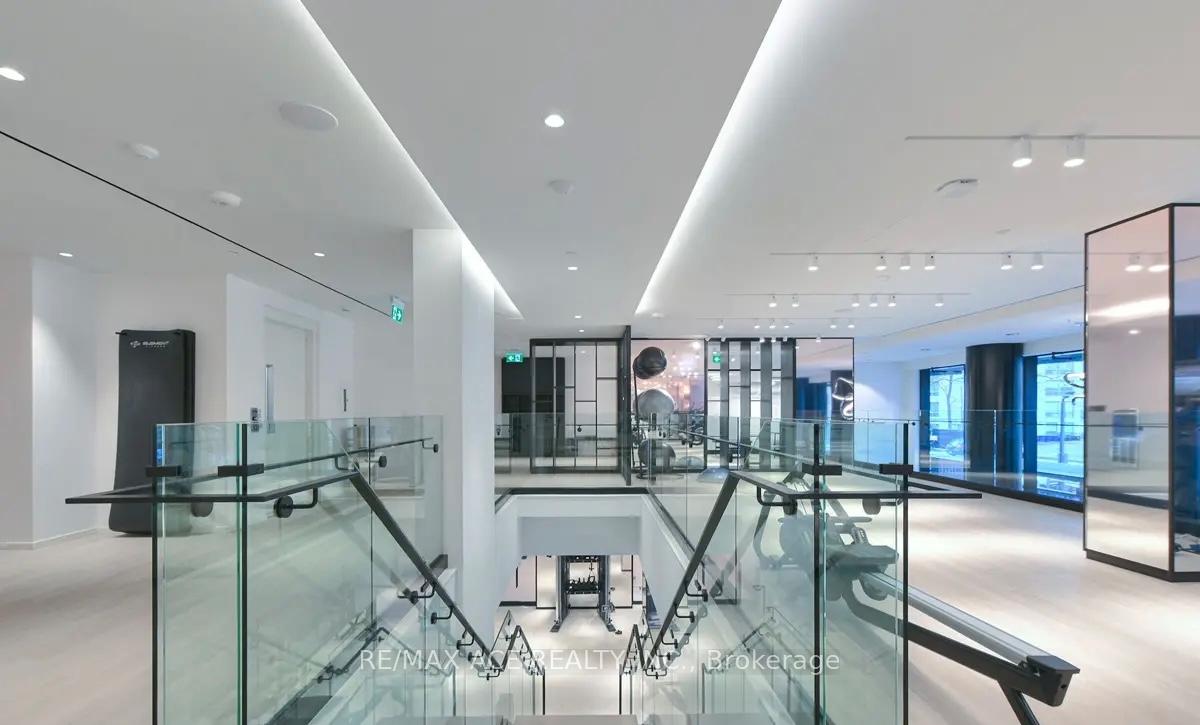 Photo 14 of Unit 2213, 110 Broadway Avenue, Toronto, Mount Pleasant West — HOMEH