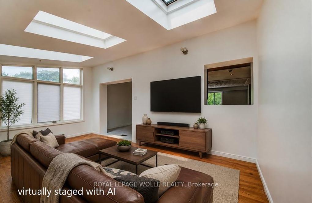 Photo 11 of 109 White Oak Place, Waterloo, North Lakeshore — HOMEH