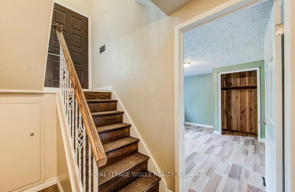 Photo 24 of 109 White Oak Place, Waterloo, North Lakeshore — HOMEH