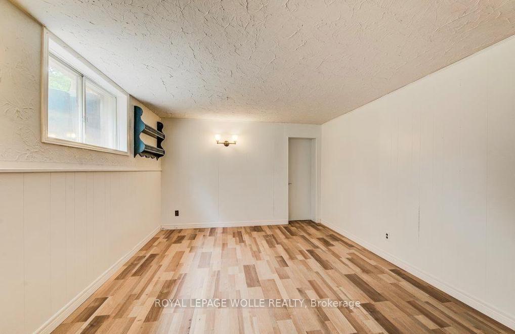 Photo 33 of 109 White Oak Place, Waterloo, North Lakeshore — HOMEH