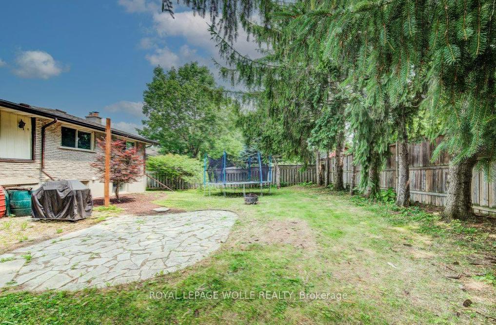Photo 39 of 109 White Oak Place, Waterloo, North Lakeshore — HOMEH
