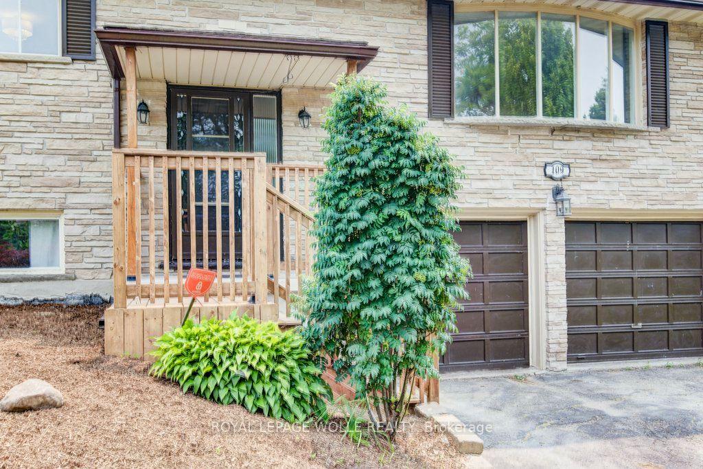 Photo 48 of 109 White Oak Place, Waterloo, North Lakeshore — HOMEH