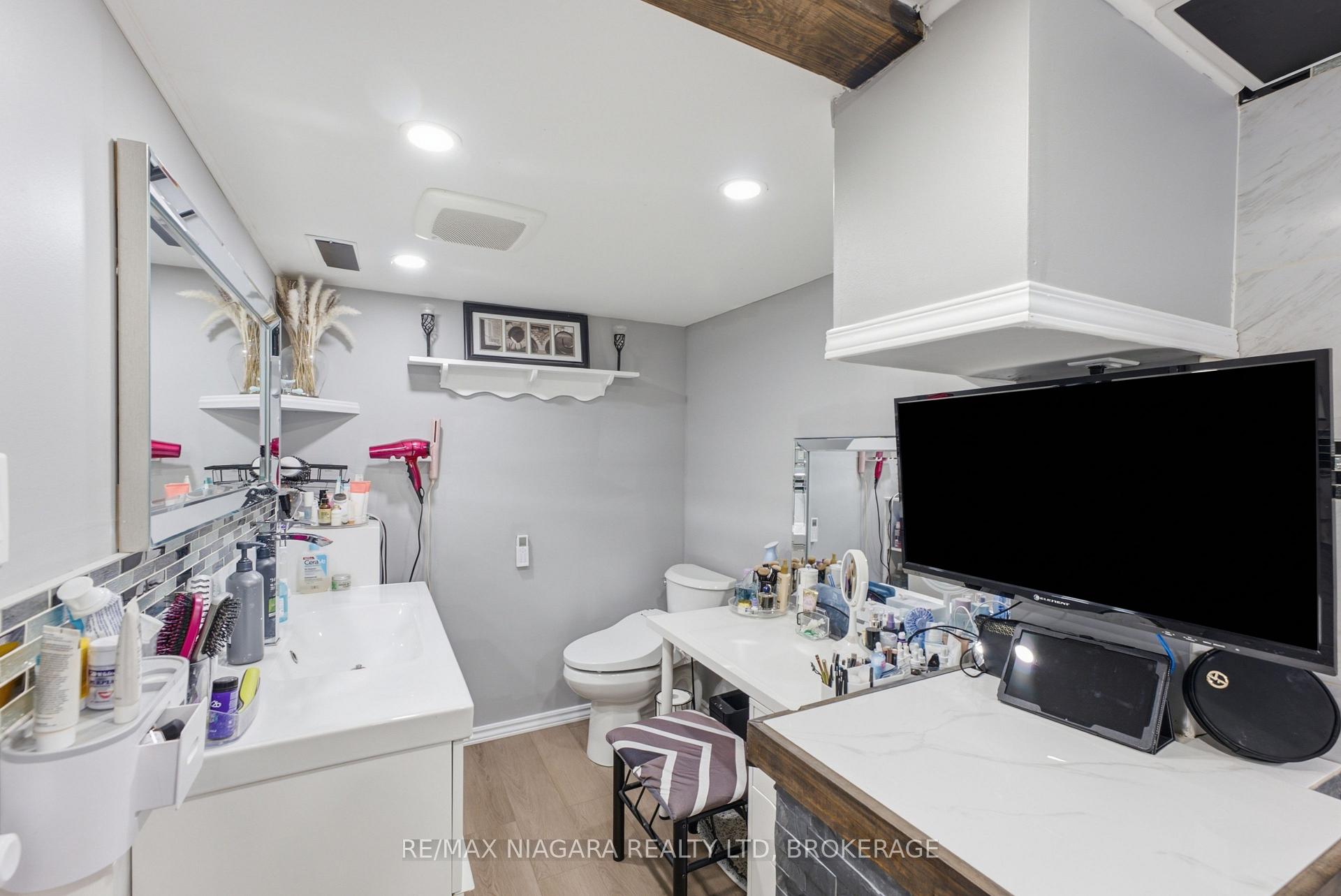 Photo 40 of 3267 Cattell Drive, Niagara Falls, Chippawa — HOMEH