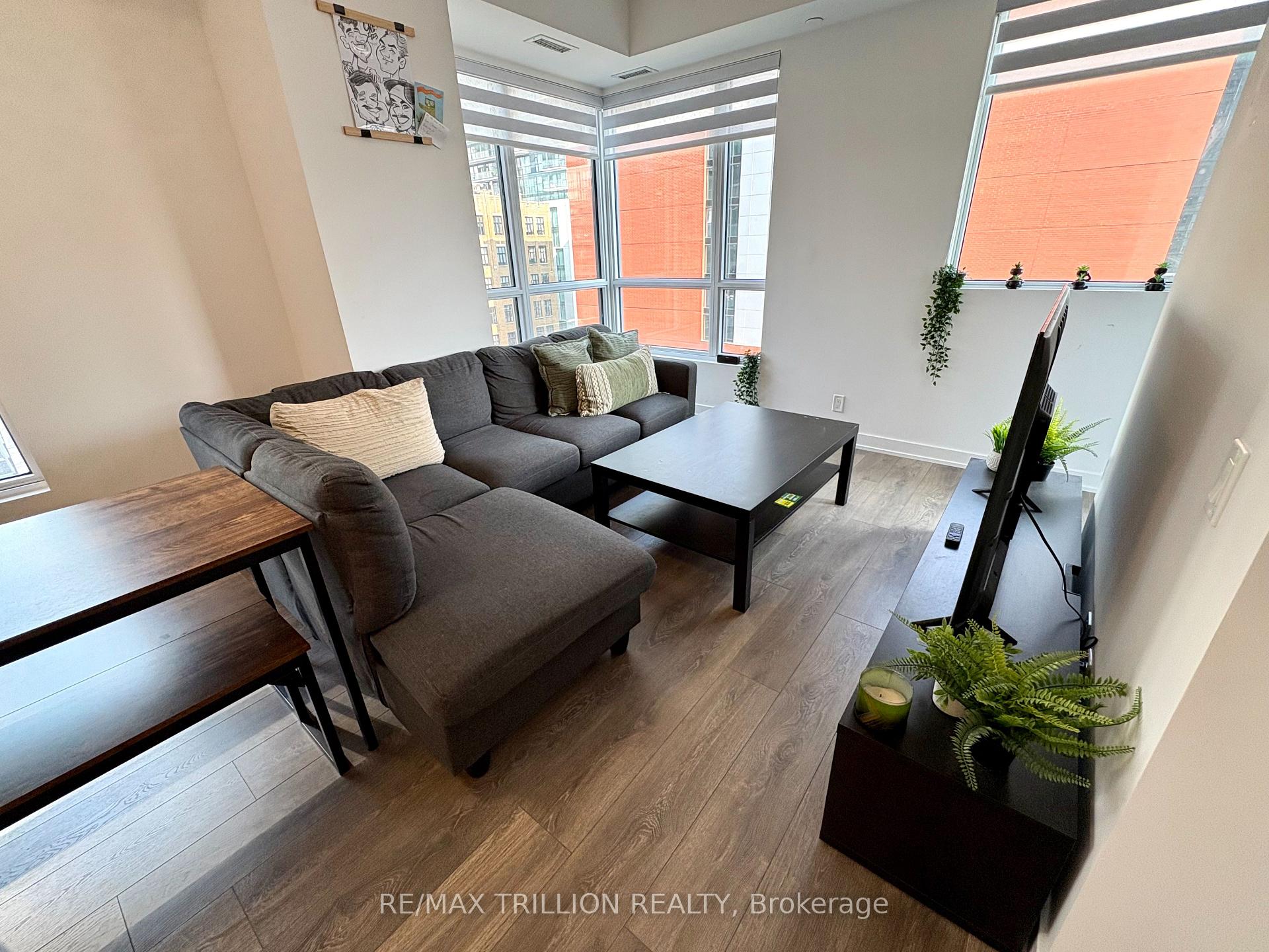 Photo 5 of Unit 1016, 108 Peter Street, Toronto, Waterfront Communities — HOMEH