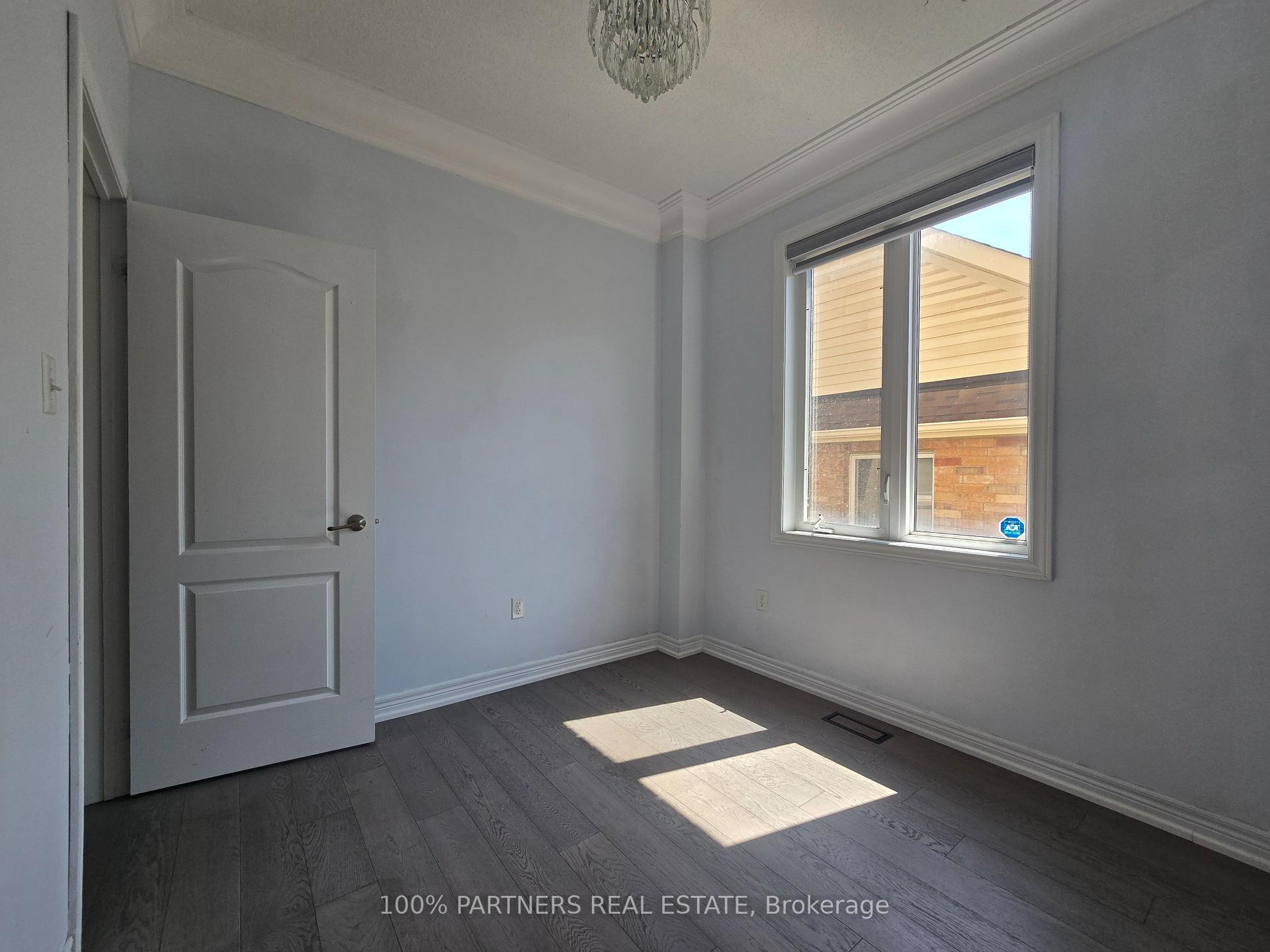 Photo 20 of 8 St. Philip Court, Whitby, Williamsburg — HOMEH
