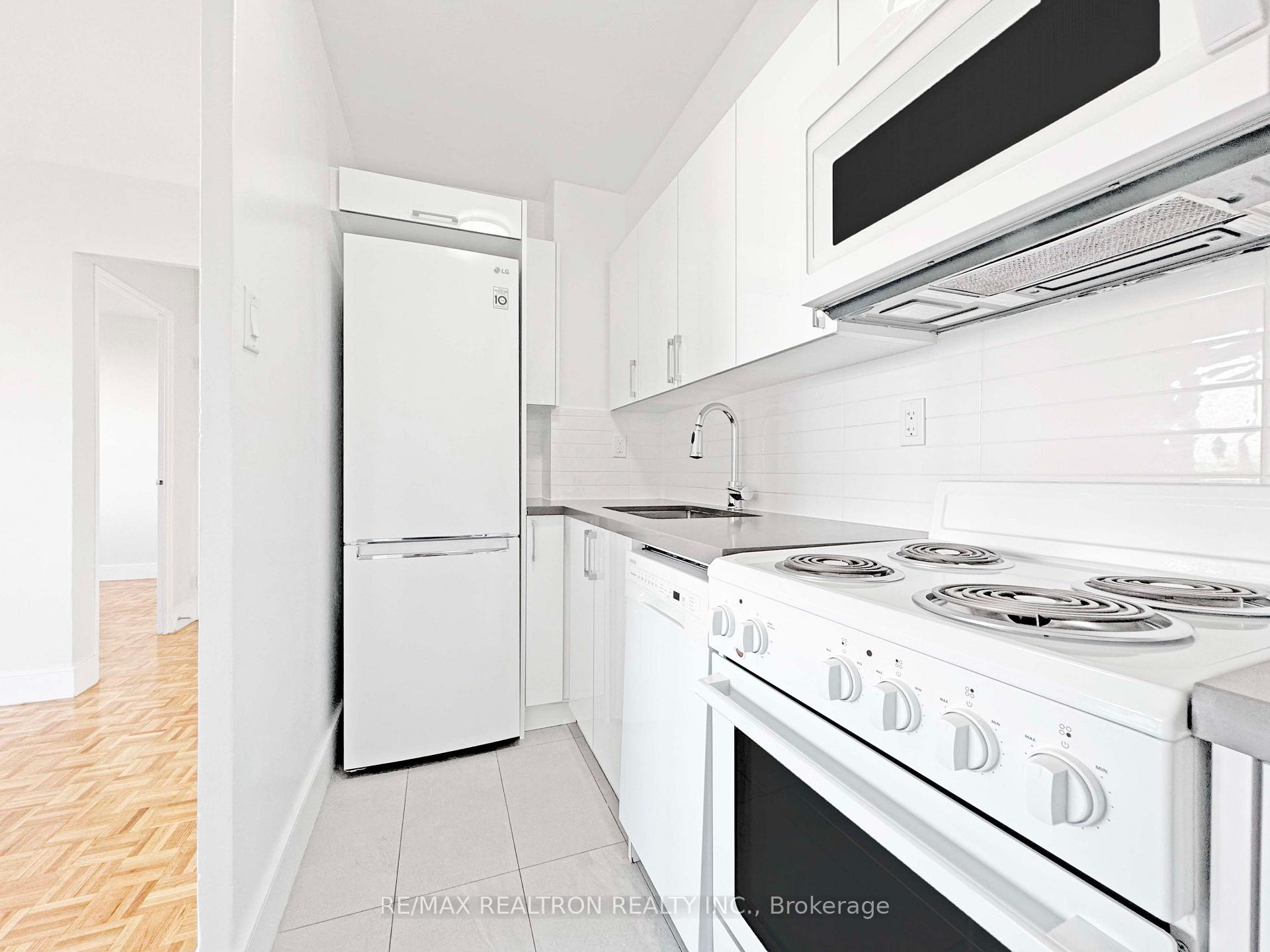 Photo 16 of Unit 1106, 666 Spadina Avenue, Toronto, University — HOMEH