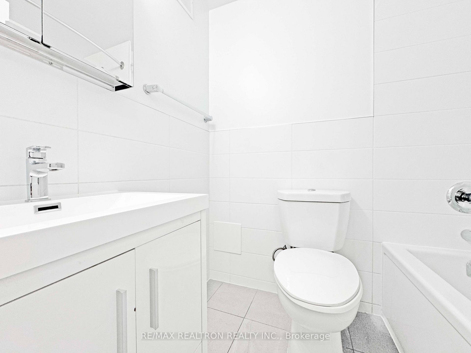 Photo 22 of Unit 1106, 666 Spadina Avenue, Toronto, University — HOMEH