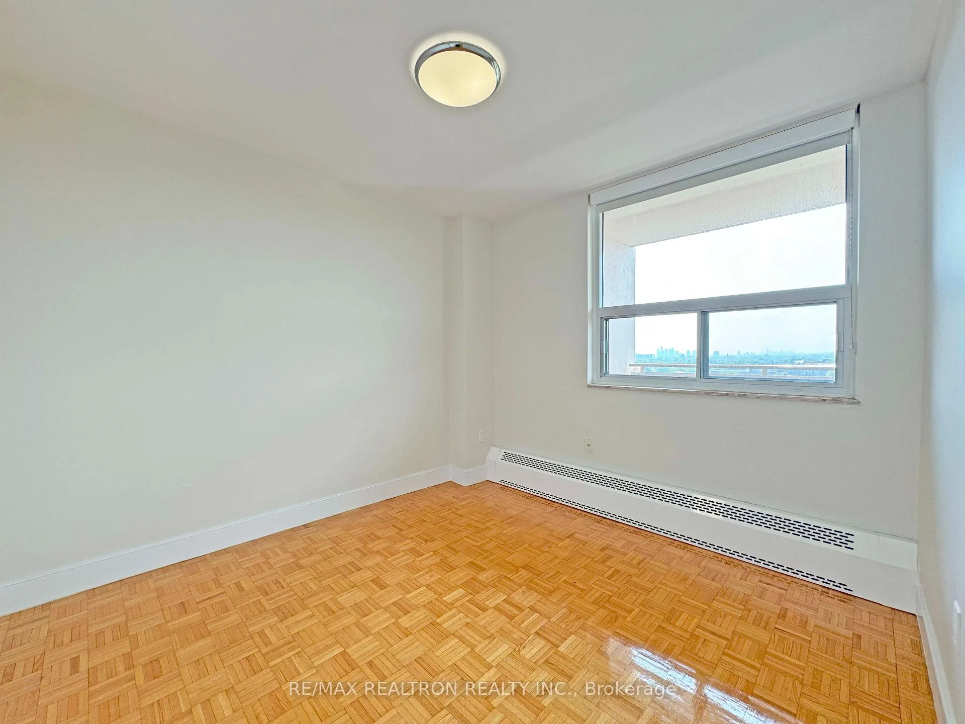 Photo 21 of Unit 1106, 666 Spadina Avenue, Toronto, University — HOMEH