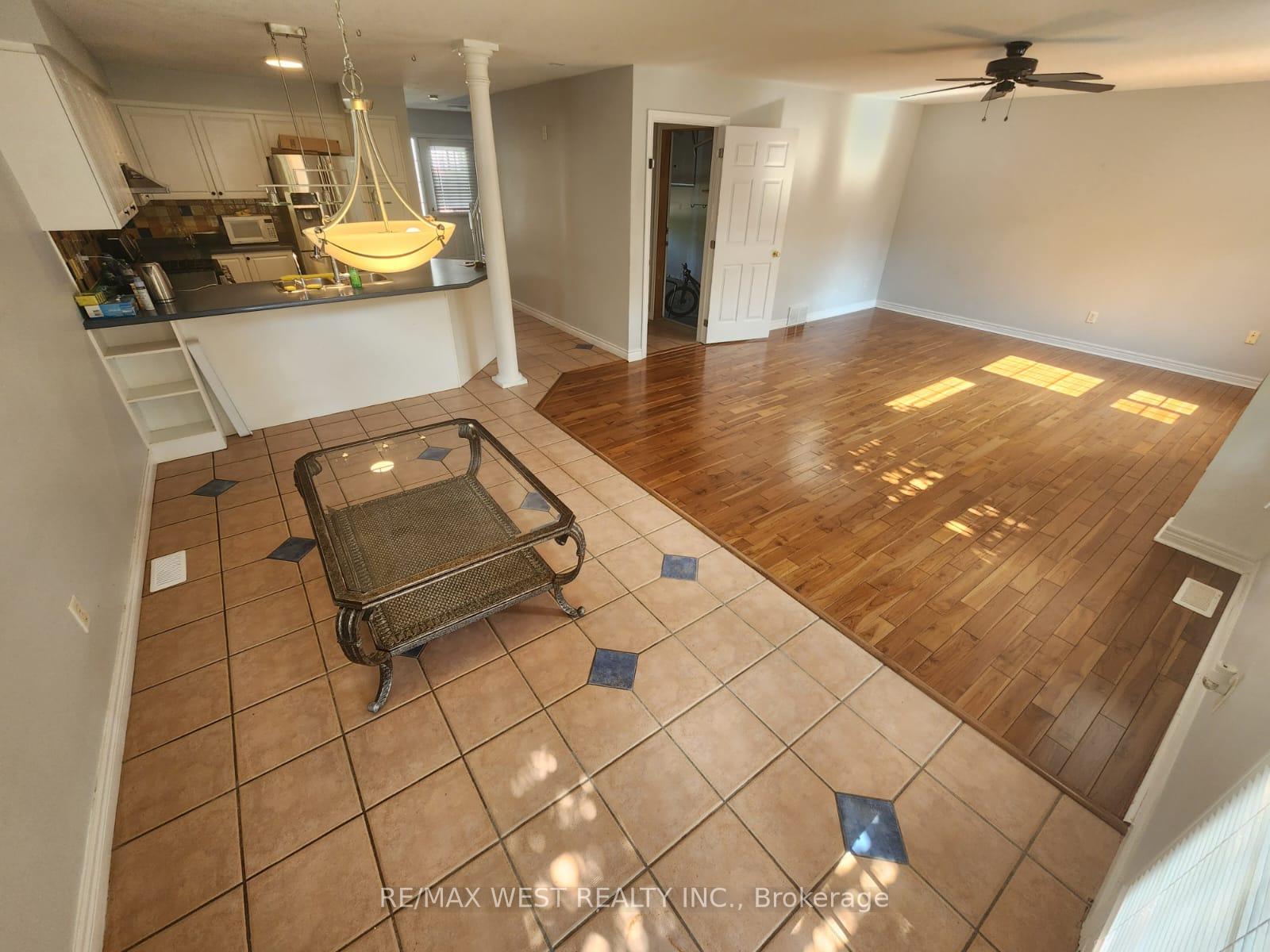 Photo 6 of 792 Butternut Avenue, Waterloo, Clair Hills — HOMEH